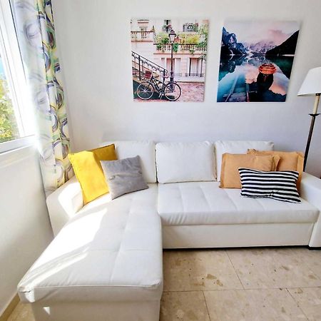 Casa Alejandra Con Terraza Y Barbacoa Villa Ел Голфо Екстериор снимка