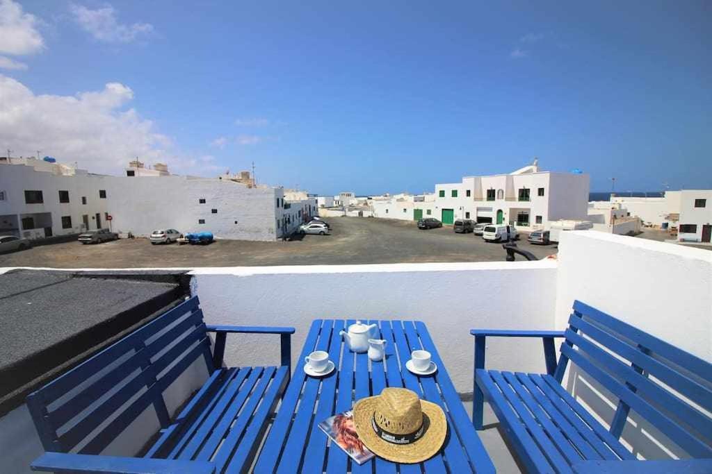Casa Alejandra Con Terraza Y Barbacoa Villa Ел Голфо Екстериор снимка
